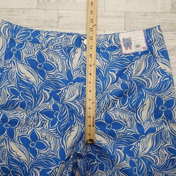 Stella Parker Shorts Activewear Golf Stretch Tropical Print Blue Womens 16 NWT - Picture 13 of 14